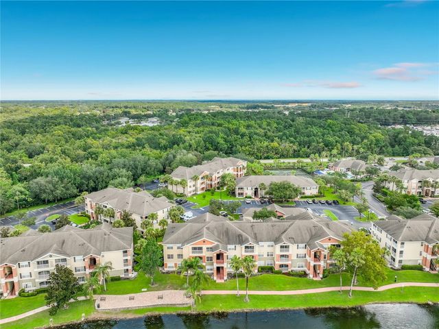 1939 SUMMER CLUB DRIVE 215, Oviedo, FL 32765