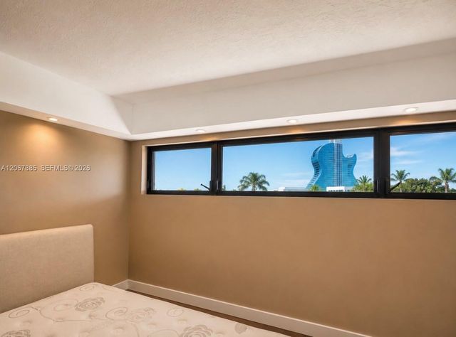 406 Saint Andrews Road 53, Hollywood, FL 33021