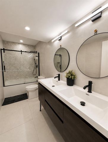 406 Saint Andrews Road 53, Hollywood, FL 33021