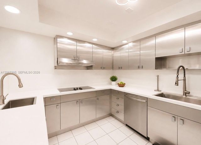 406 Saint Andrews Road 53, Hollywood, FL 33021