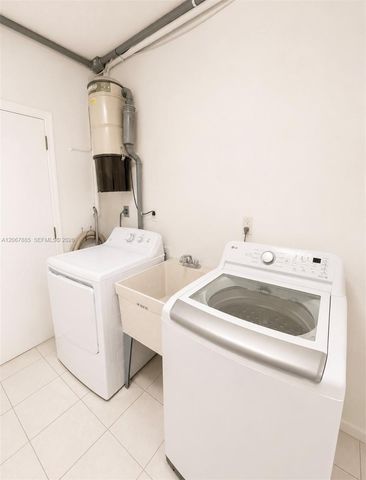 406 Saint Andrews Road 53, Hollywood, FL 33021