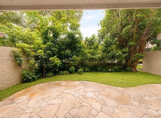 406 Saint Andrews Road 53, Hollywood, FL 33021