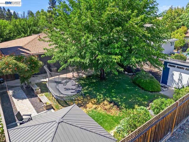 168 Albatross Avenue, Livermore, CA 94550