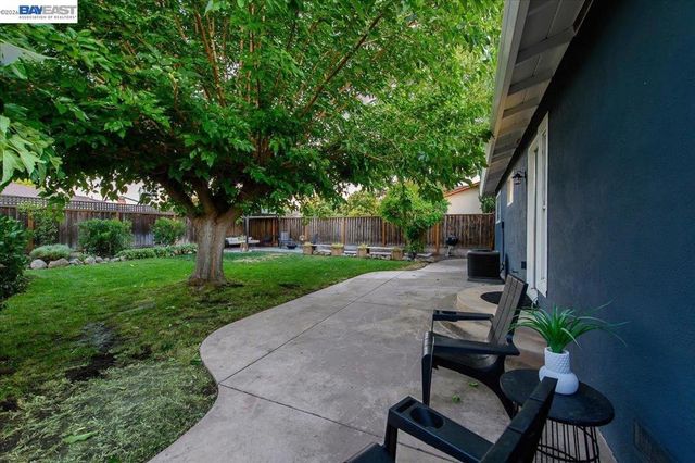 168 Albatross Avenue, Livermore, CA 94550