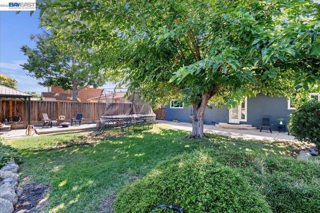 168 Albatross Avenue, Livermore, CA 94550