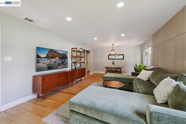 168 Albatross Avenue, Livermore, CA 94550