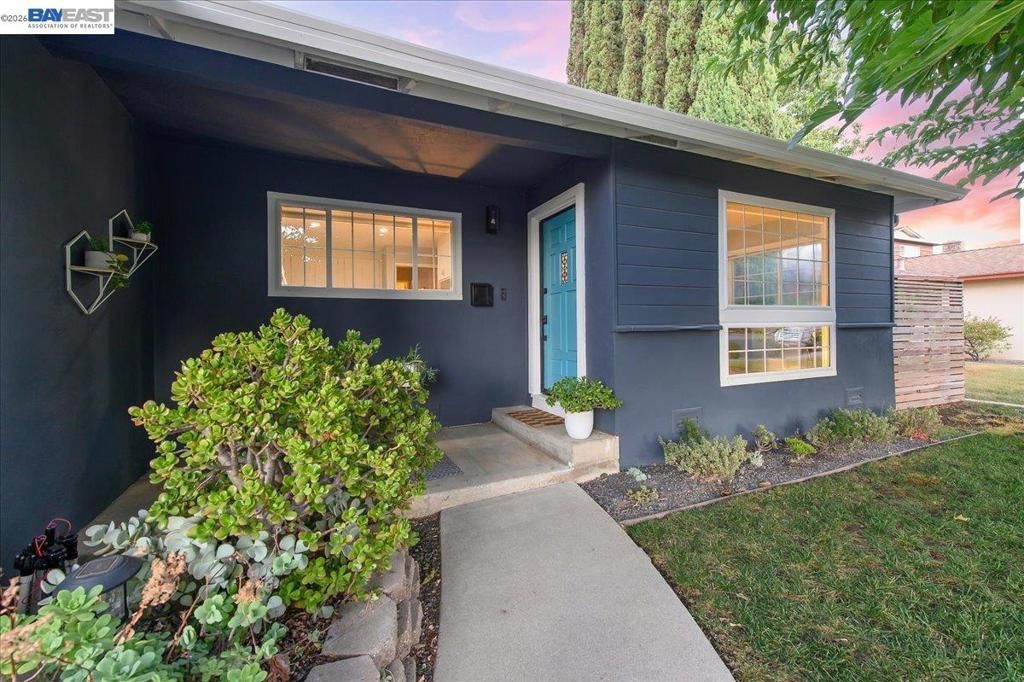 Image 7 of property listing at 168 Albatross Avenue, Livermore, CA 94550