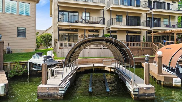 350 Old Aqua Landing E, Conroe, TX 77356