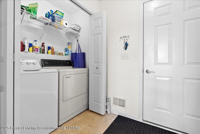 3630 Fernwood Lane, Mason, MI 48854