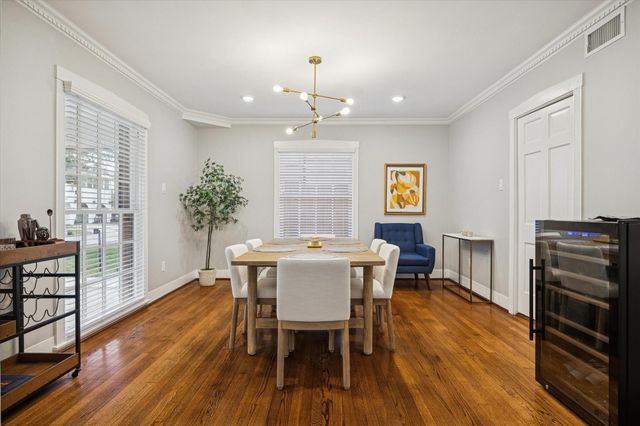 2420 Nottingham Street, Houston, TX 77005