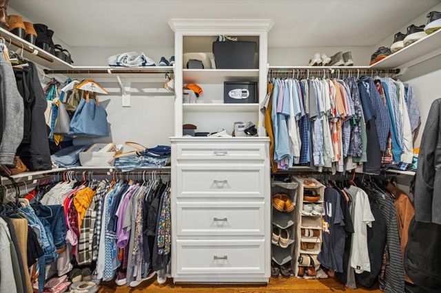 2420 Nottingham Street, Houston, TX 77005