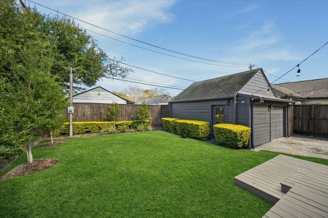 2420 Nottingham Street, Houston, TX 77005