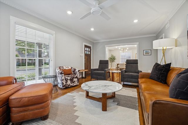 2420 Nottingham Street, Houston, TX 77005