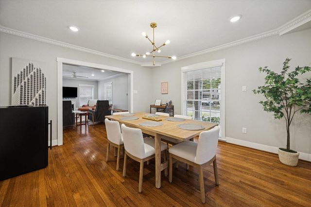 2420 Nottingham Street, Houston, TX 77005