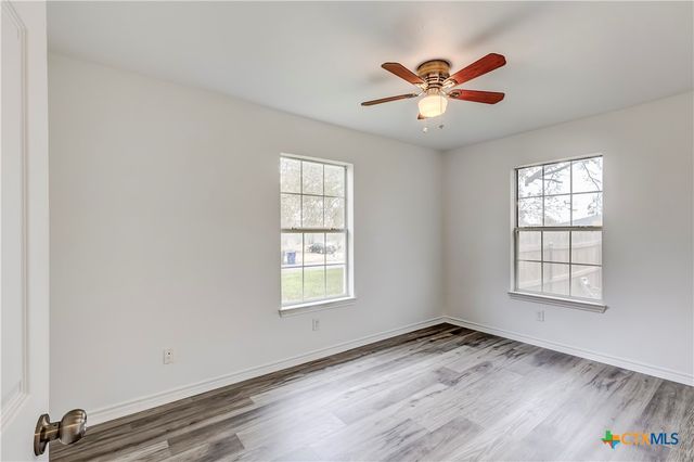 1102 S 3rd Street, Copperas Cove, TX 76522