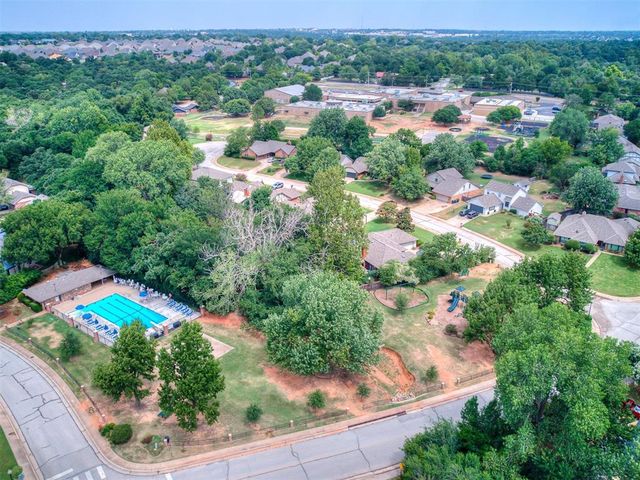2408 Lytal Lane, Edmond, OK 73013