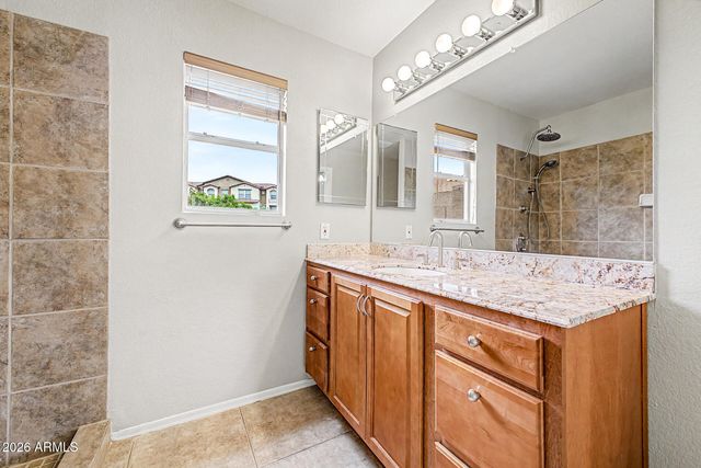 119 S COMANCHE Drive, Chandler, AZ 85224