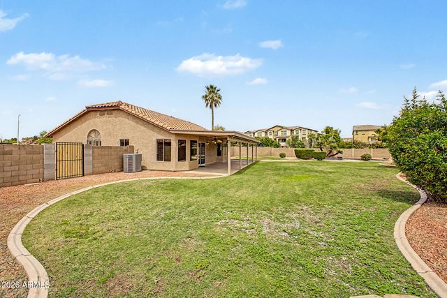 119 S COMANCHE Drive, Chandler, AZ 85224