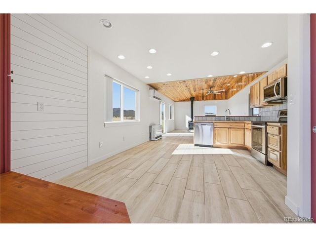 1863 16th Trl, Cotopaxi, CO 81223