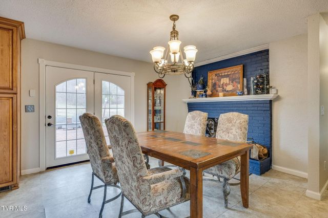 2040 Warrensburg Road, Greeneville, TN 37743