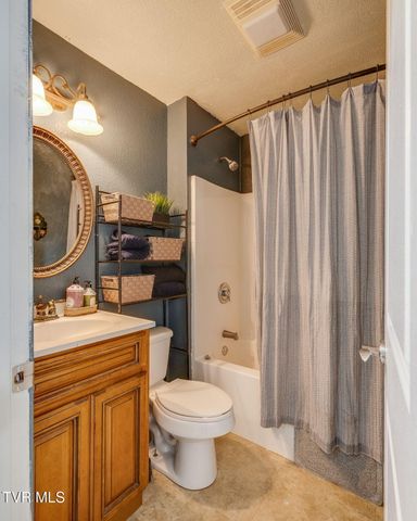 2040 Warrensburg Road, Greeneville, TN 37743