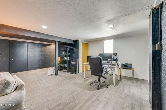 2040 Warrensburg Road, Greeneville, TN 37743