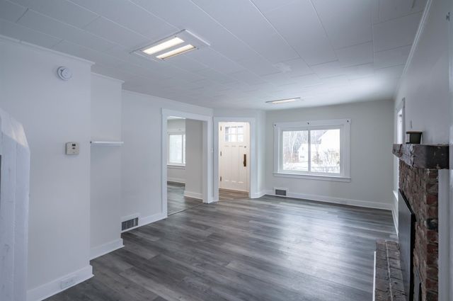 189 Highland Street, Plymouth, NH 03264