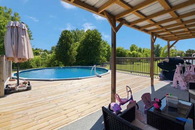 104 Canterbury Drive, Science Hill, KY 42553