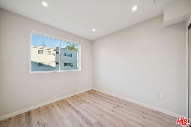 1051 S Corning Street 501, Los Angeles, CA 90035