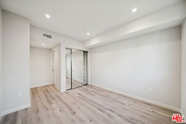 1051 S Corning Street 501, Los Angeles, CA 90035