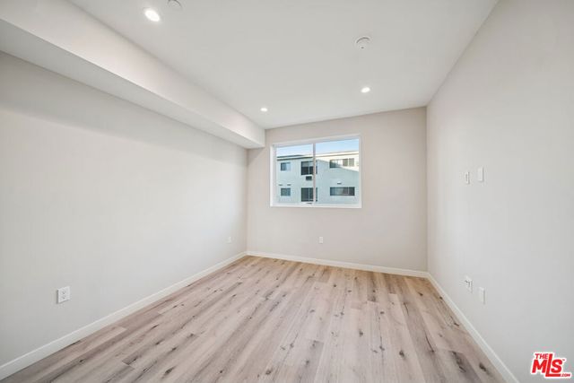 1051 S Corning Street 501, Los Angeles, CA 90035