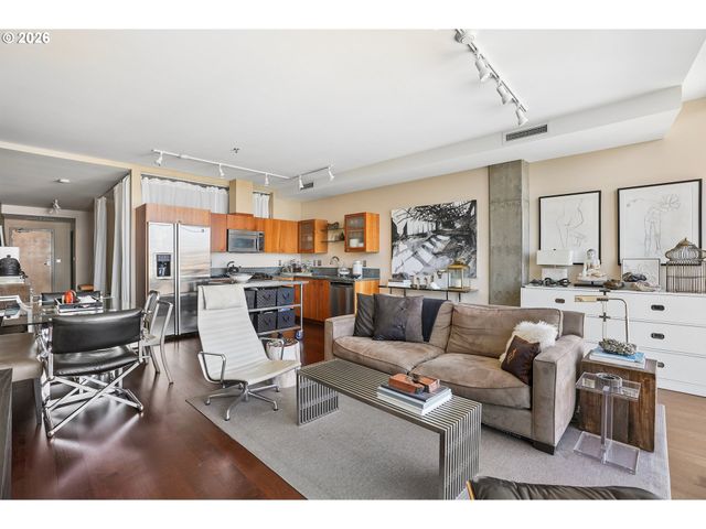 1221 Sw 10TH Ave 1403, Portland, OR 97205