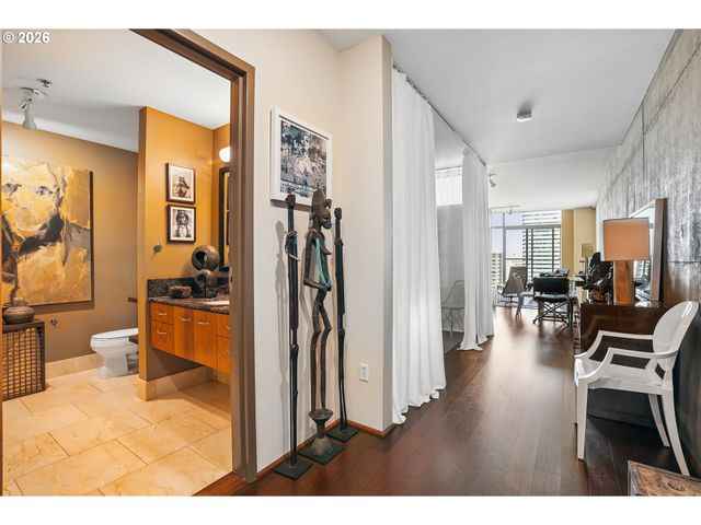 1221 Sw 10TH Ave 1403, Portland, OR 97205
