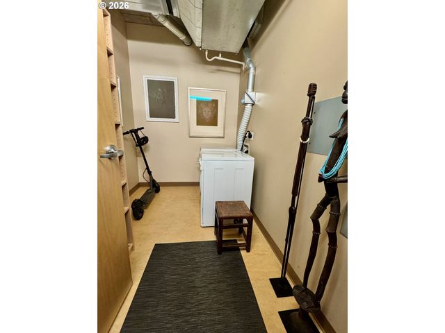 1221 Sw 10TH Ave 1403, Portland, OR 97205