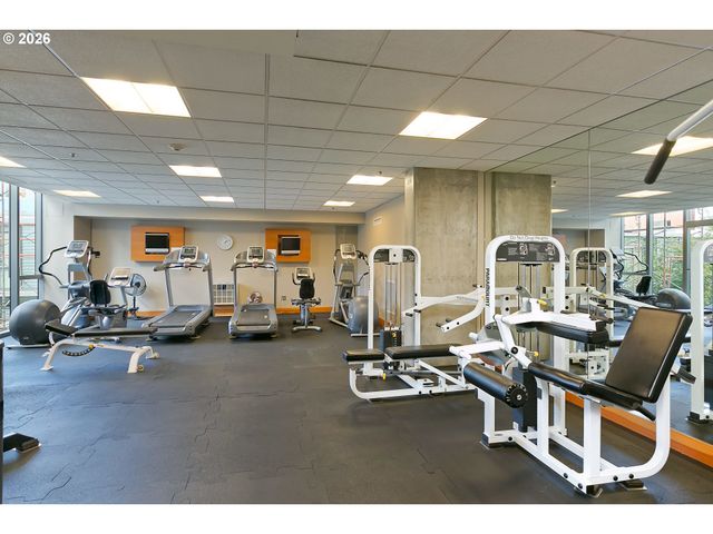 1221 Sw 10TH Ave 1403, Portland, OR 97205