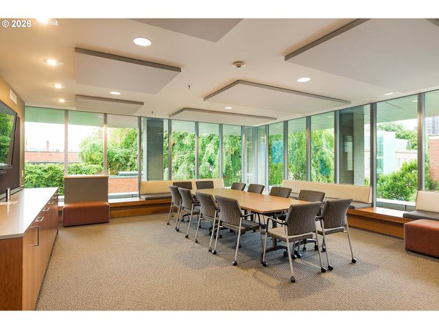 1221 Sw 10TH Ave 1403, Portland, OR 97205