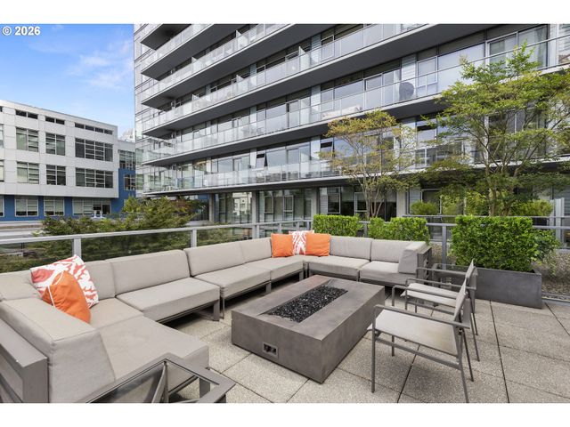 1221 Sw 10TH Ave 1403, Portland, OR 97205