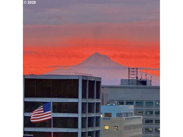 1221 Sw 10TH Ave 1403, Portland, OR 97205