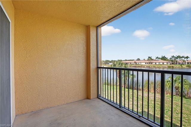 8754 River Homes LN 8206, Bonita Springs, FL 34135
