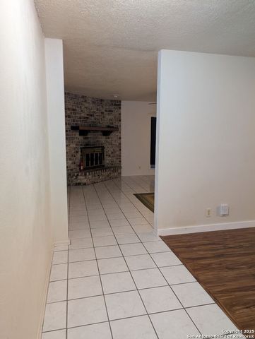 7001 Spring Forest, San Antonio, TX 78249