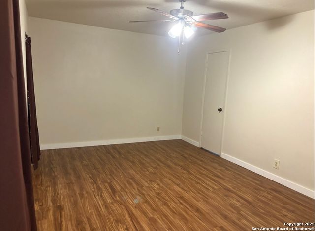 7001 Spring Forest, San Antonio, TX 78249