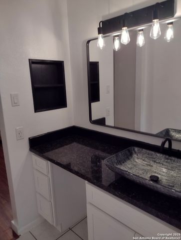 7001 Spring Forest, San Antonio, TX 78249