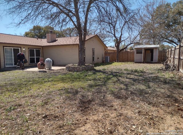 7001 Spring Forest, San Antonio, TX 78249