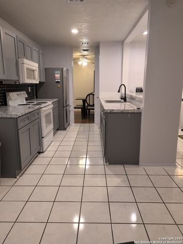 7001 Spring Forest, San Antonio, TX 78249