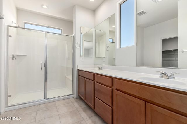 17622 W MISSOURI Avenue, Litchfield Park, AZ 85340