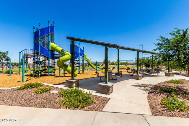 17622 W MISSOURI Avenue, Litchfield Park, AZ 85340