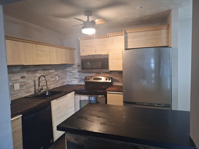 39 West St A1, Randolph, MA 02368