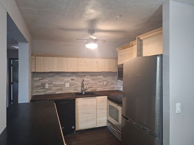 39 West St A1, Randolph, MA 02368