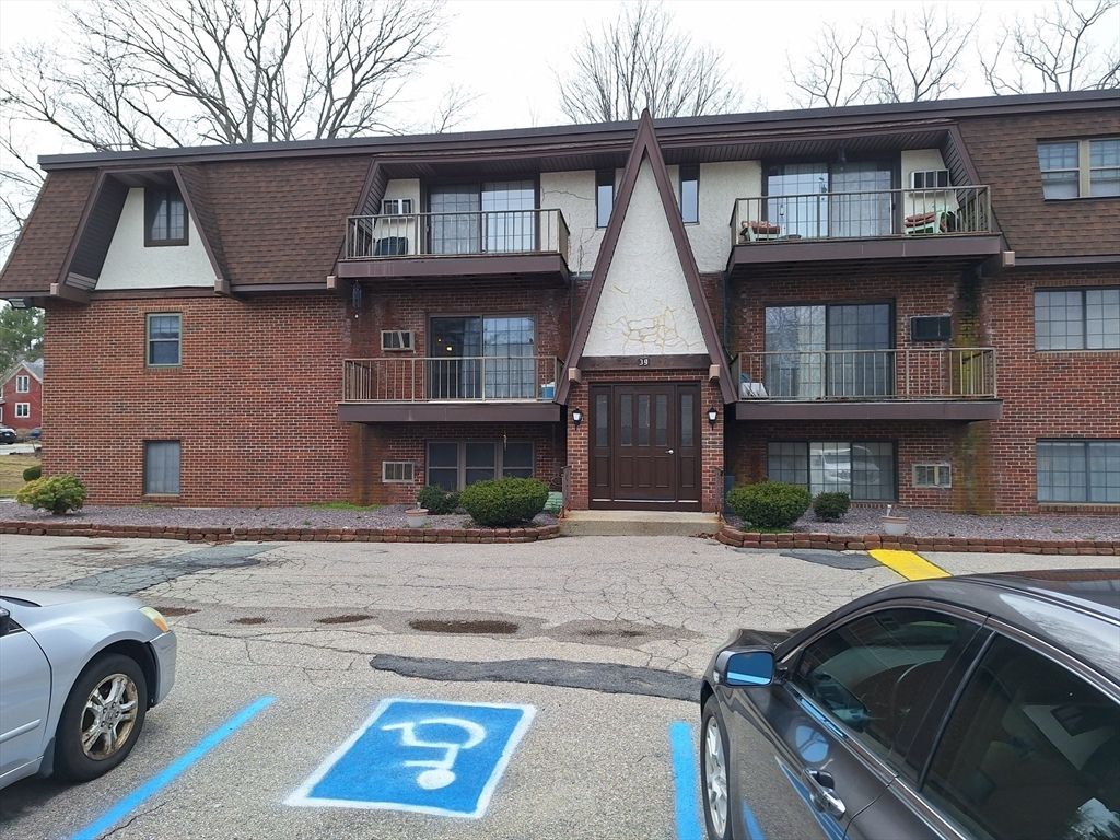 39 West St A1, Randolph, MA 02368