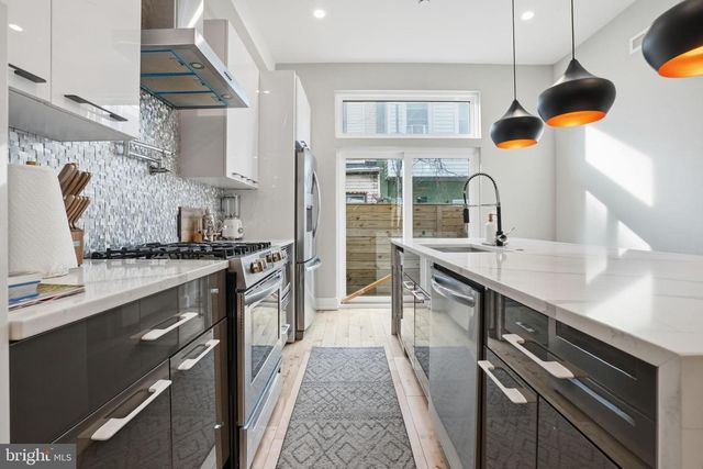 1514 S BAMBREY ST, Philadelphia, PA 19146